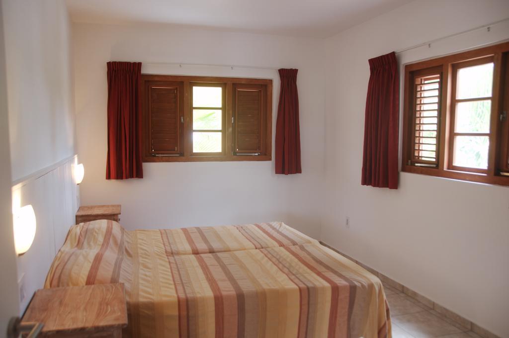Bantopa Apartments Willemstad Habitación foto