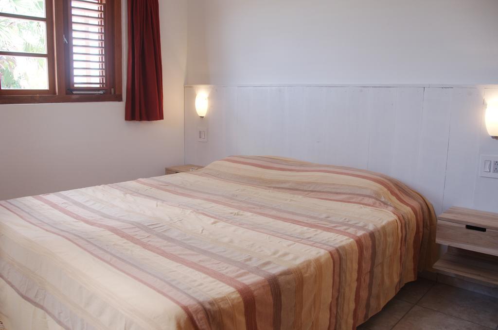 Bantopa Apartments Willemstad Habitación foto